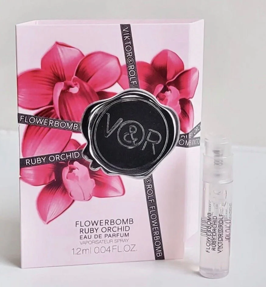 Ruby Orchid Flowerbomb by Viktor &amp; Rolf for Women 0.04 oz Eau de Parfum